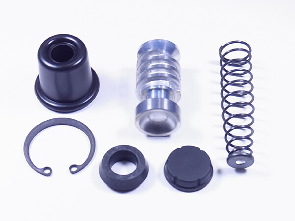 Kit Maître-cylindre de Frein Arrière pour Honda CBR 900 RR Modèle MSR-106