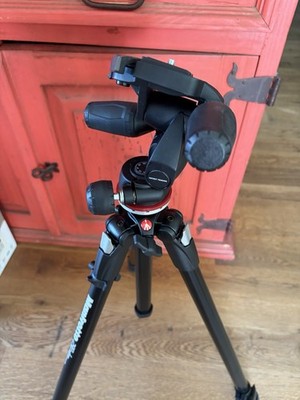 Used Manfrotto 290 Xtra Aluminum Tripod w/ MH804-3WUS 3-Way Head & Bag