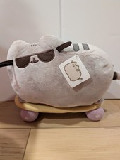 Pusheen on Skateboard w/ Sunglasses 2018 GUND Plush Barnes  Noble Exclusive NEW