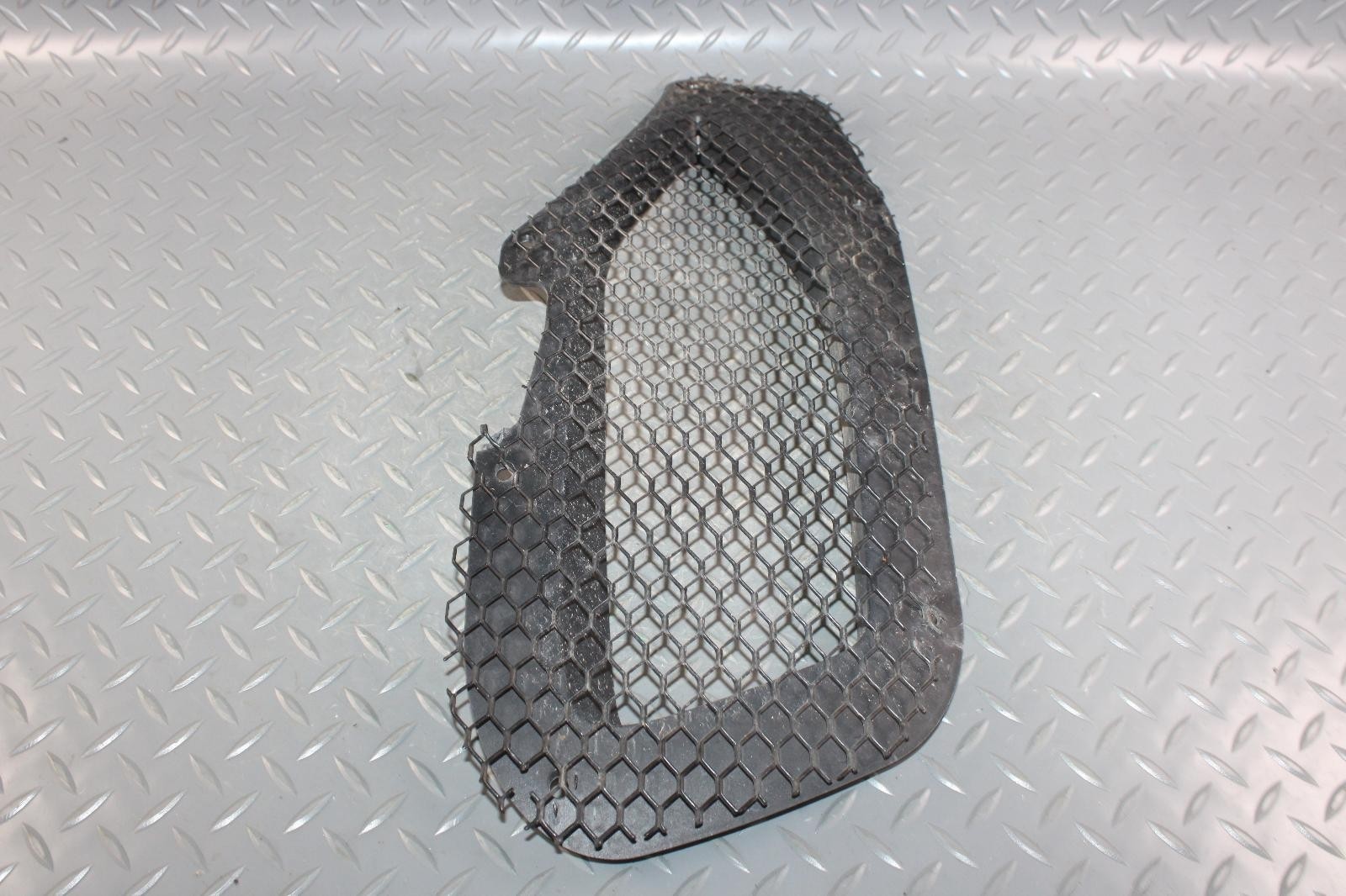 Maserati Quattroporte 2014-2021 Right Lower Insert