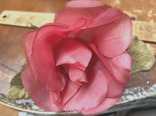 vintage millinery 1950s flower 5" coral silk 1pc pin back made in USA