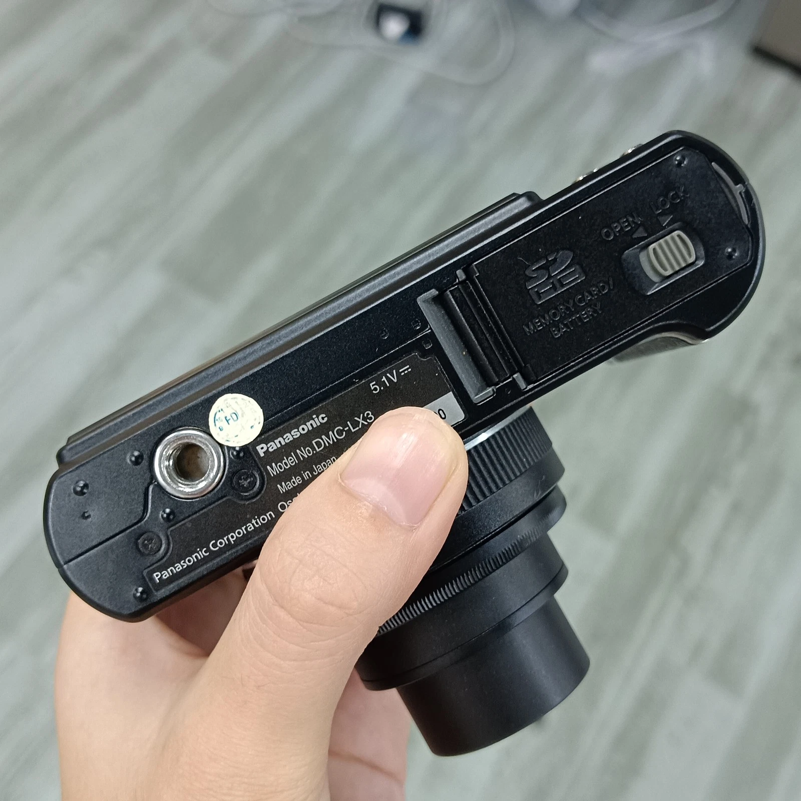 Panasonic LUMIX DMC-LX3 Black Digital Camera 10.1MP 2.5x Zoom English AF Lock image 7