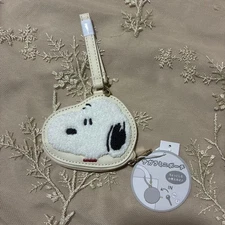 Snoopy Mini Pouch with Fleece Material, Coin Case, and Keychain