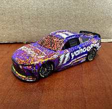 Denny Hamlin 2025 11 Yahoo Michigan Race Win 1:64 Loose