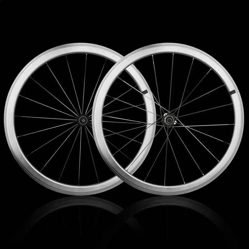 Paire Roues 700 retournement cache pignon alu vélo collection ancien