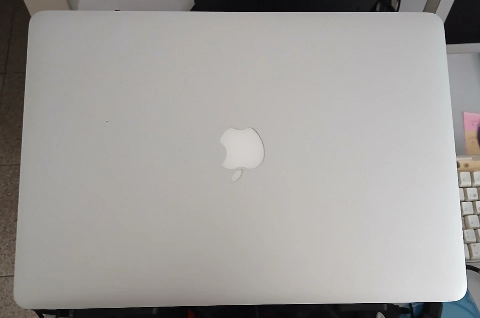 Apple MacBook Pro 15" 2014 · i7 · 16GB · 500GB, foto 4 di 5