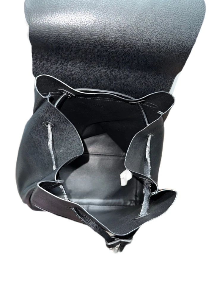 Mochila de cuero negra de zara Foto 3 de 3