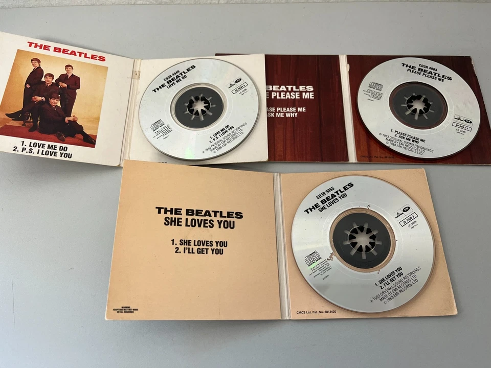 The Beatles – She Loves You, Love Me Do, Please Me - 3x 3" Inch Mini CD Singles - Bild 2 von 3