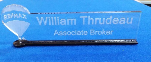 Personalized Re/Max ReMax Logo Real Estate Acrylic Glass NAME PLATE BAR ...
