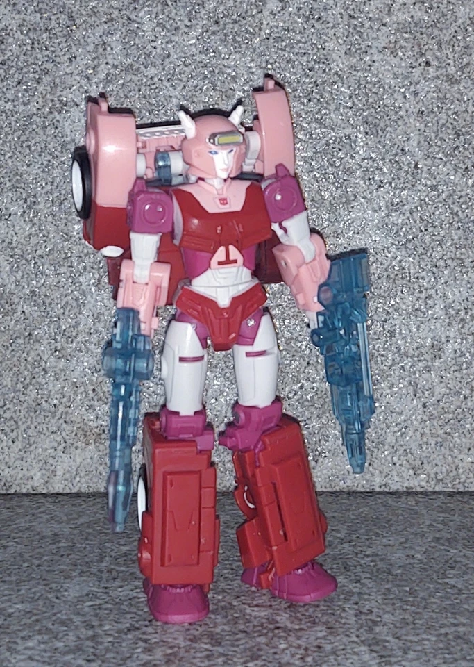 Transformers Legacy Elita-1 deluxe generations elita one - Image 2 of 4