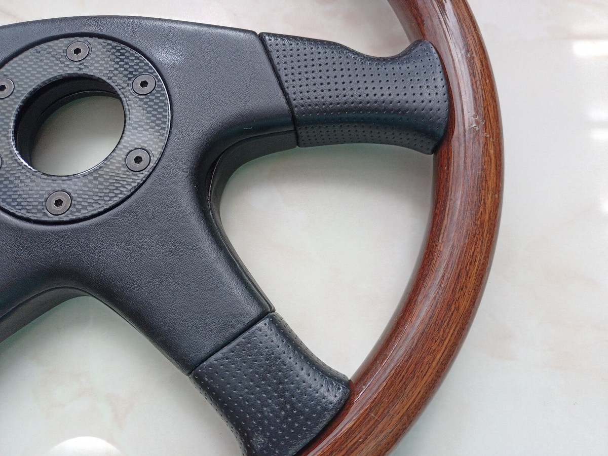 パーツ MOMO MAL36 Momo car steering leather black brown used Made in Italy