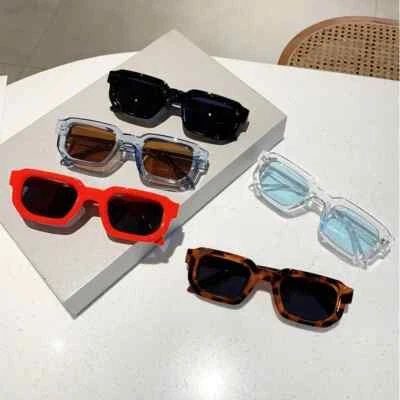 Lunettes soleil Rétro homme/femme - Photo 1/4