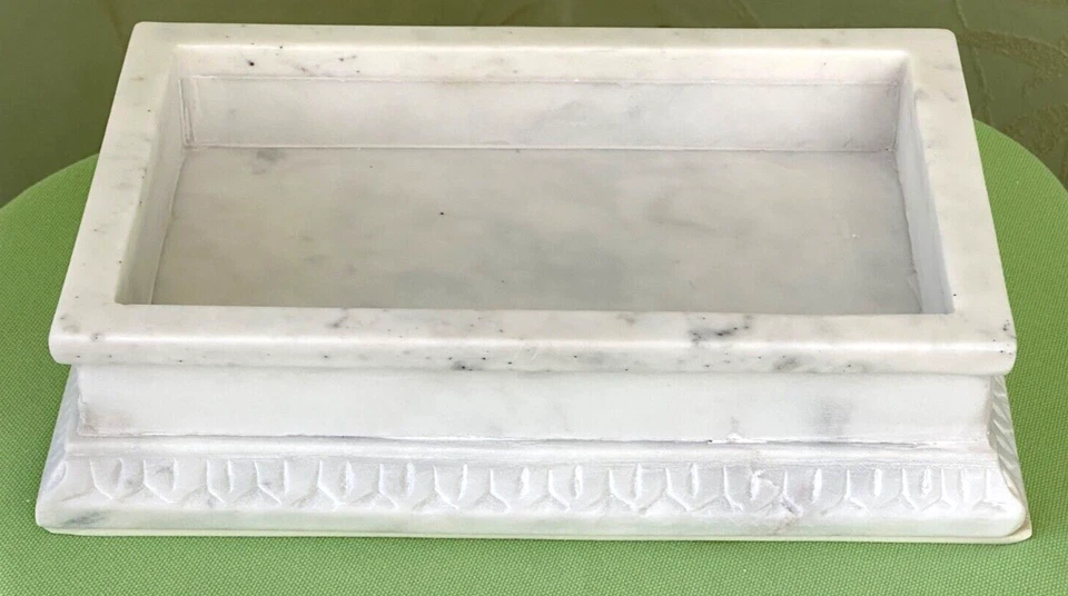 BANDEJA TOCADOR TOALLA DE INVITADOS DE MÁRMOL DAUPHINE PUERTA DELANTERA: NUEVA EN CAJA Foto 2 de 4