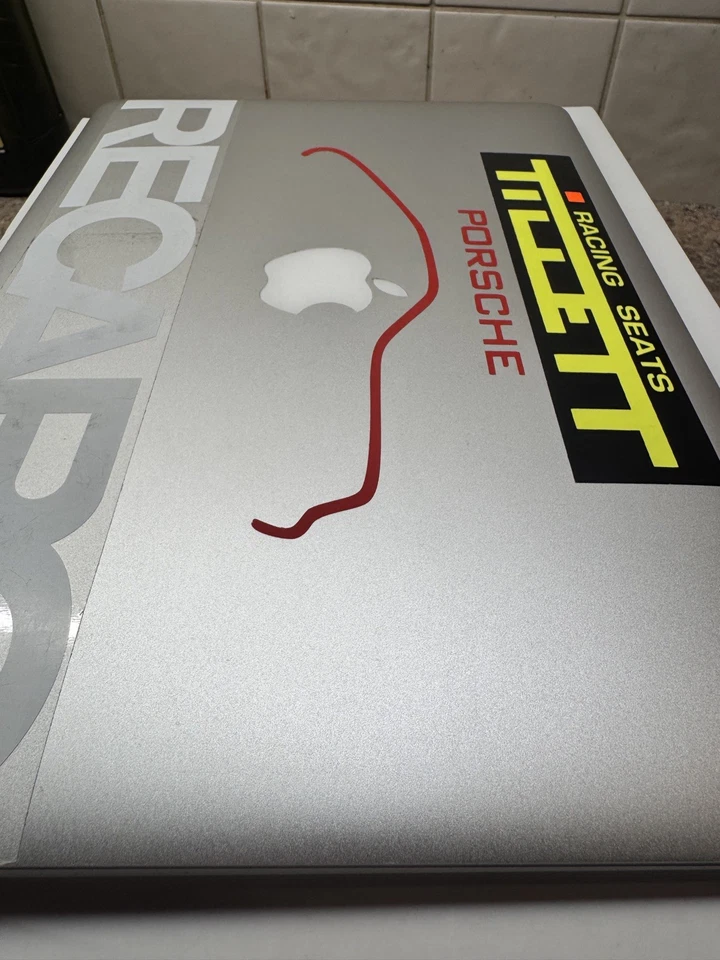 Apple MacBook Air 13" A1466 Early 2015 Intel Core i5 4GB Intel HD Graphics - Image 4 of 4