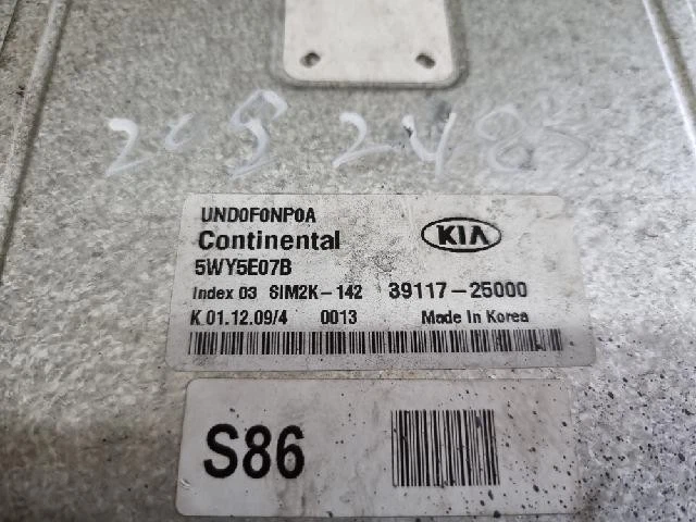 2010 KIA Rondo Carens New Karens ECU Engine Control Unit Module 3911725000 - Изображение 3 из 4