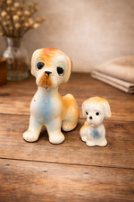 Figurine, miniature, statuette paire de chien et chiot en céramique vintage