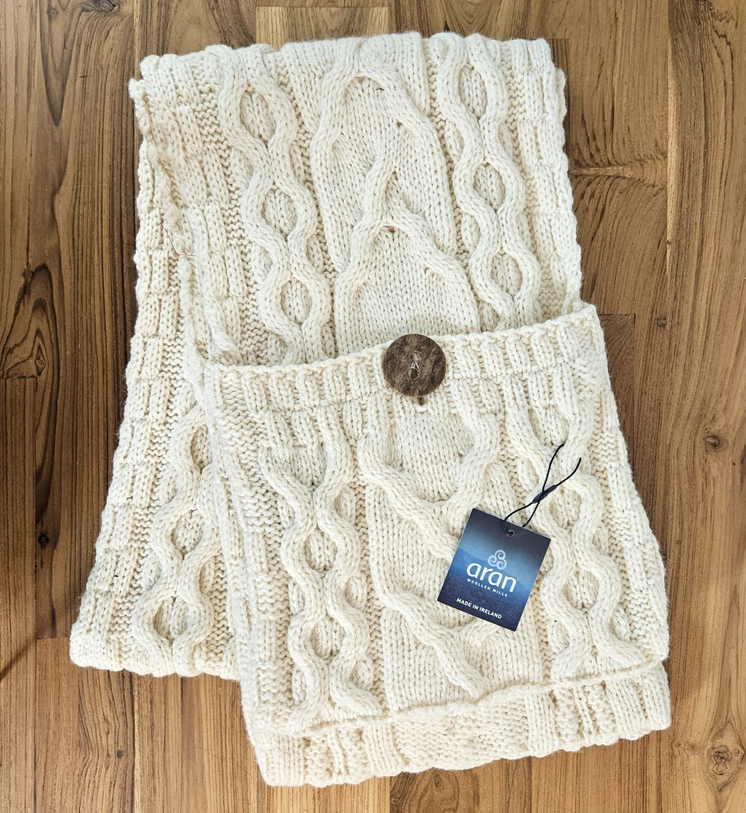 Aran Woolen Mills Cable Knit Pocket Scarf, NWT