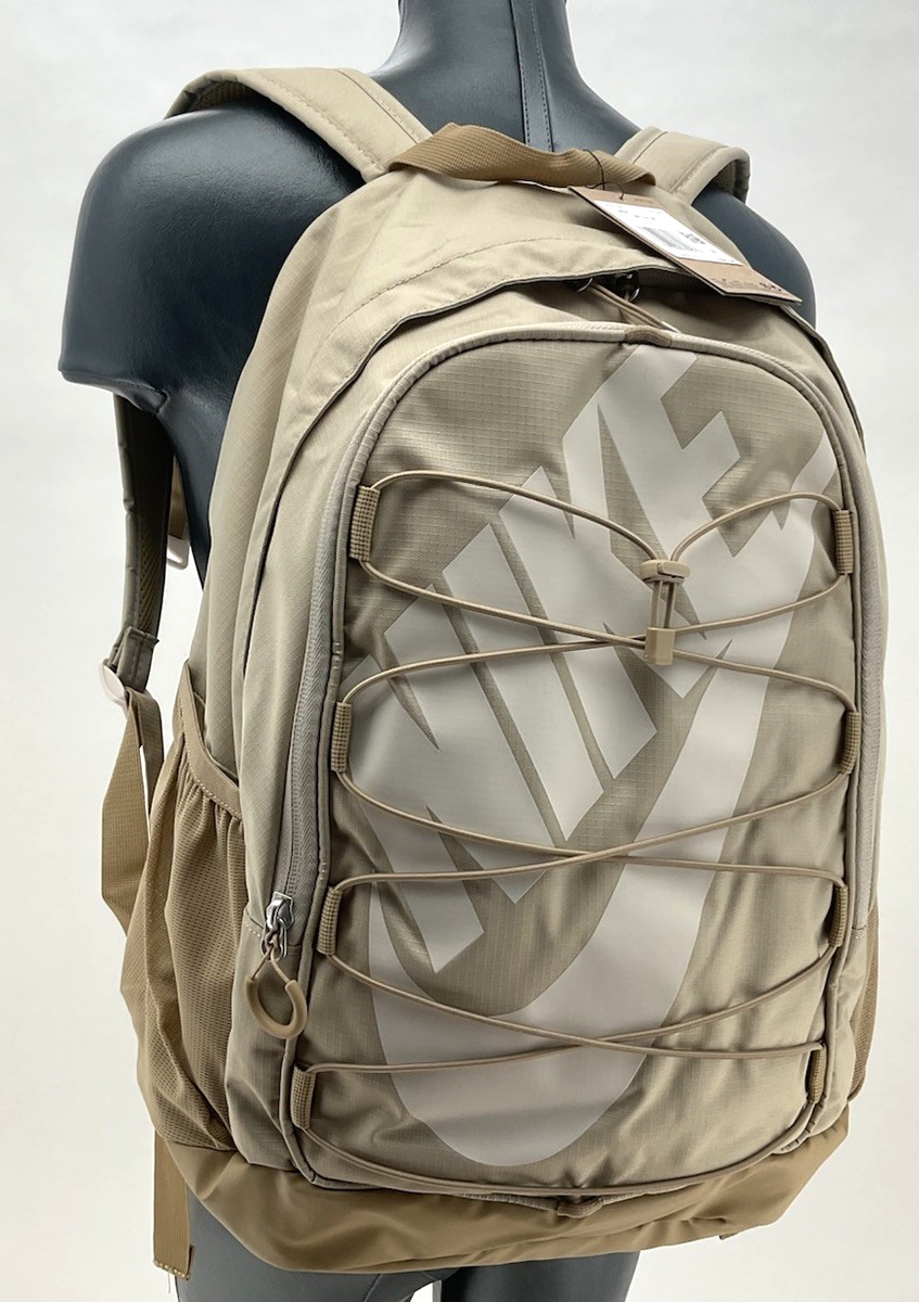 Nike Hayward Futura Backpack 25L W/Laptop Sleeve School/Work/Gym