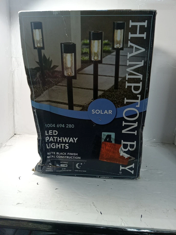 Hampton Bay 太阳能路灯 LED 火炬 4 件装 — 第 3/4 张图片