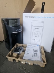  Baby Brezza Formula Pro Advanced Dispenser White Black 