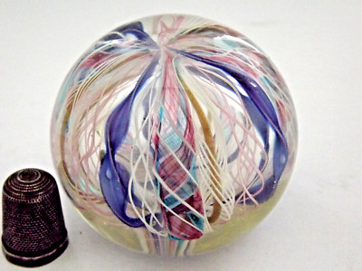 AVeM Murano Glas Krone Briefbeschwerer mit bunten Latticino & Zuckerstangen