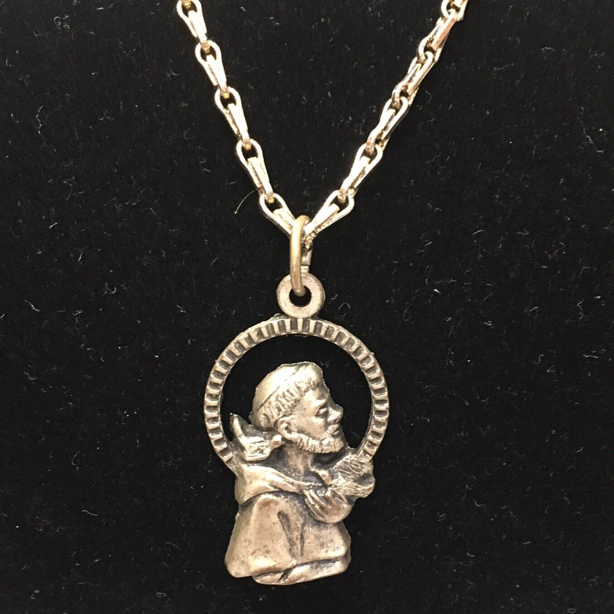 Saint Francis Of Assisi Medal Italian Vintage Animal Pendant 26