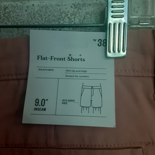 Pantaloncini corti Goodfellow nuovi con etichetta Linden Flat Front taglia 38 rosa corallo - Foto 6 di 7