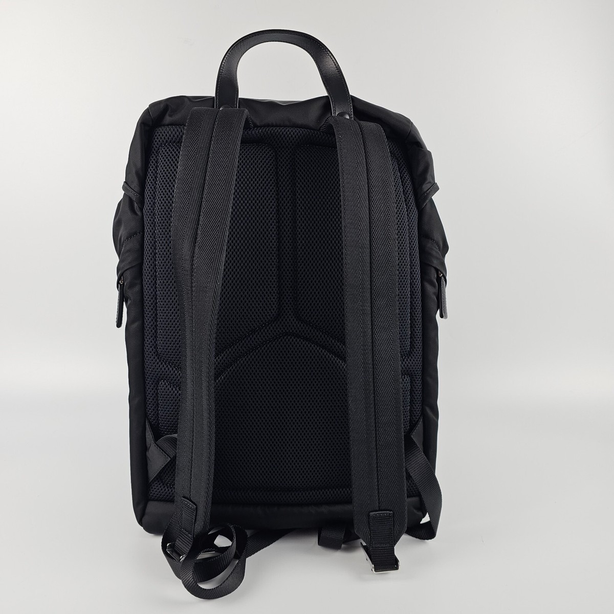 ★PRADA★ Re-Nylon and Saffiano Backpack Black 2VZ1352DMGF00 Prada: Men's Re-Nylon and Saffiano Leather Backpack (Black