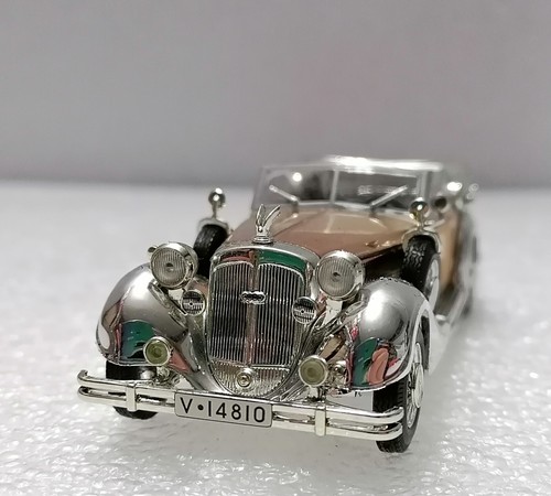 HORCH 853 A 1939 - Vintage diecast 1:43 Scale model Mint box