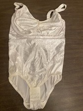 VINTAGE GIRDLE ALL IN ONE WIRE BODYSUIT SHAPER FULL FIGURE VANITY FAIR 34DD 1970
