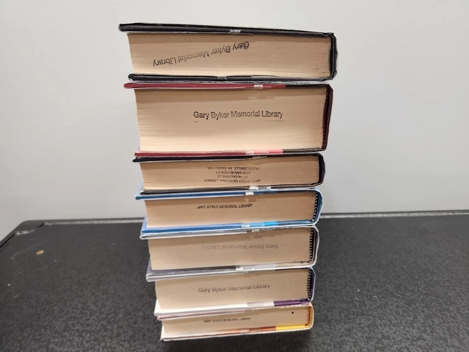 (7) Laurell K Hamilton Anita Blake Vampire Hunter HC Books Lot 1st Editions ~ VG - Image 4 of 4