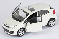Blitz Versand Kia Pride Weiss / White Welly Modell Auto 1:34 Neu & Ovp
