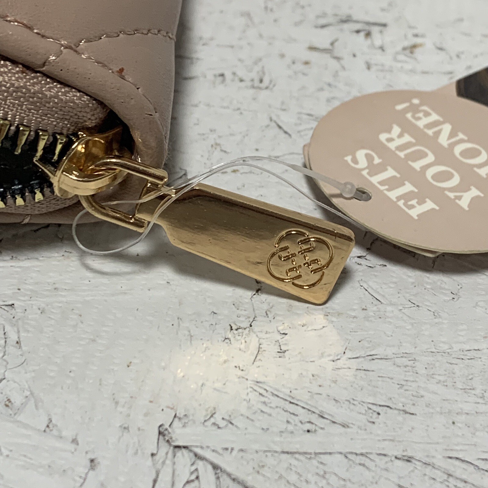 Daisy Fuentes Blush/Pink ZipAround Clutch Wallet Fits Your Phone eBay