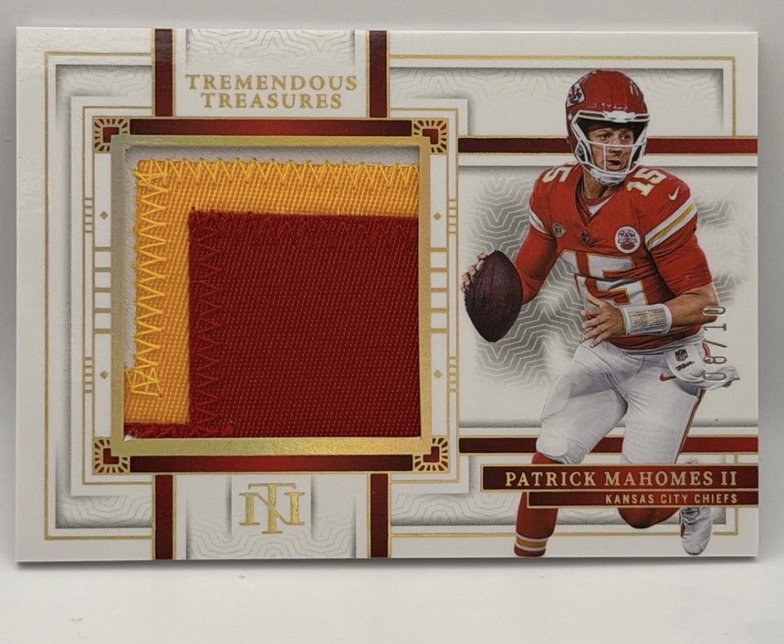 2023 Panini National Treasures Patrick Mahomes II Tremendous Treasures /10