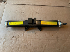 2016-2021 HYUNDAI TUCSON EMERGENCY TIRE SCISSOR JACK OEM, JACK ONLY