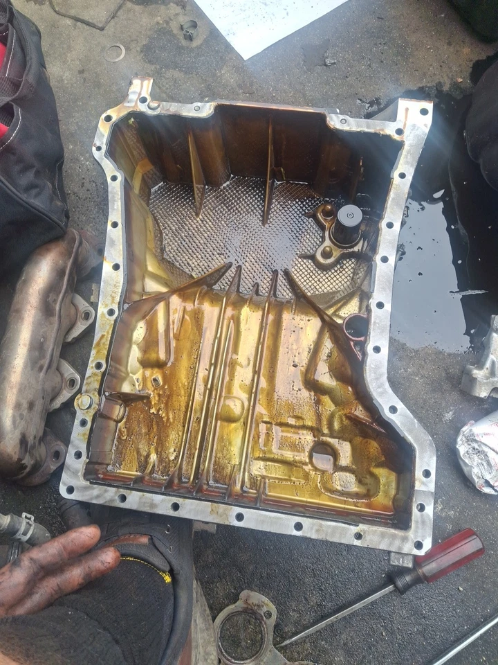 Mercedes Benz C250 SLK250 2012-2015 (W204 R172) 1,8 L M271 turbo motor cárter de aceite Foto 4 de 4