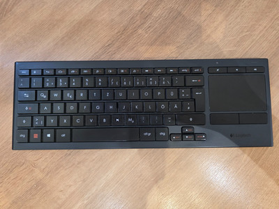 Logitech Wireless Illuminated Keyboard K830 DE Layout