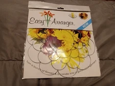 Wire Grid Candle & Flower Centerpieces Easy Arranger - Floral design Decorations