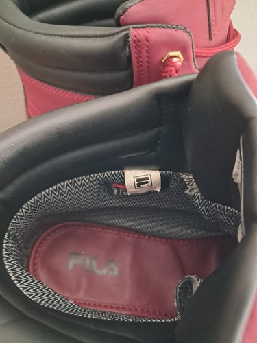 Fila wasserdichte Wanderschuhe rot schwarz Größe 10,5 - Bild 4 von 9