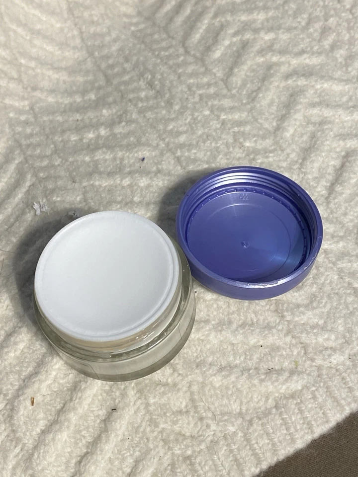 L'Oréal Collagen Skin Care Day and Night Moisture Filler Cream - 1.7oz - Image 4 of 4