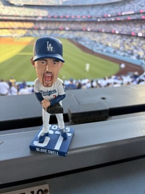 COMBO 2026 SGA Blake Snell Bobblehead AND #7 Gold Jersey