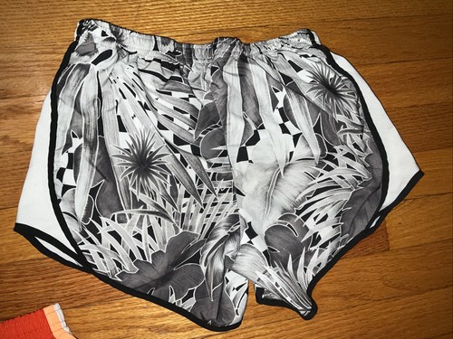 Lot Girl NIKE Shorts (M & L) blue orange and Hawaiian print. entire Lot Is Nike. - Picture 14 of 17