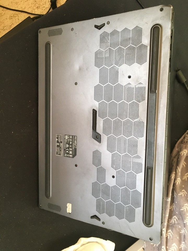 MSI Stealth 15M A11UEKV (MS-1563) batteria originale 53,8 Wh Batterie per laptop MSI Stealth 15M A11UEKV (MS-1563) batteria originale 53,8 Wh Batterie per laptop