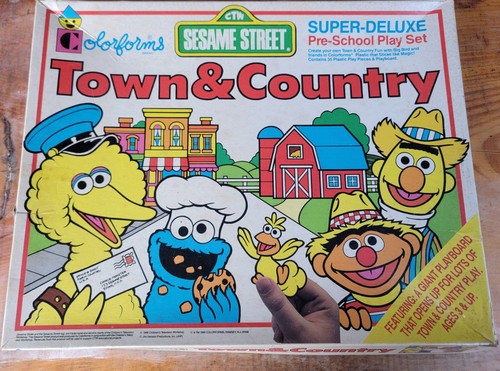 Vintage 1990 Colorforms Sesame Street Town & Country S.D. Pre-School Play Set