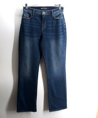 Levis Signature Womens Size 6 Perfectly Slimming 512 Bootcut Medium Wash