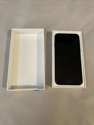 Iphone SE 3rd gen 2022,  64 Gig