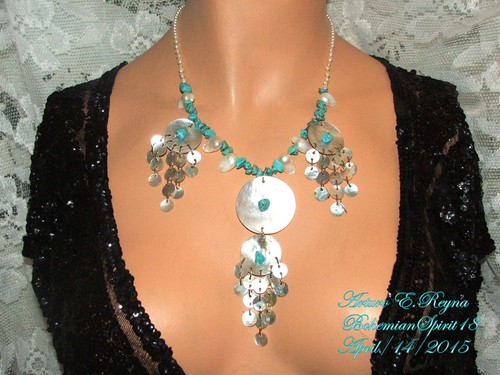 Arturo E.Reyna NATURAL TURQUOISE PEARL SEASHELL MOTHER OF PEARL CHARMS NECKLACE - Picture 4 of 6