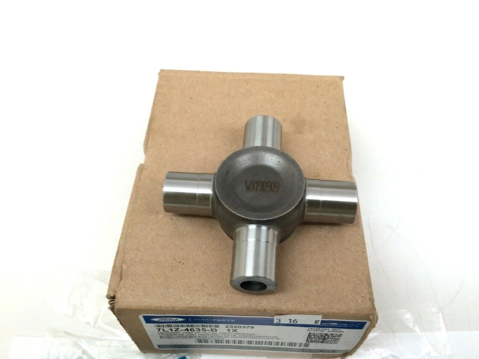 Lincoln Town Car Ford Transit Universal Joint Repair Kit new OEM 7L1Z-4635-B - Image 4 of 4