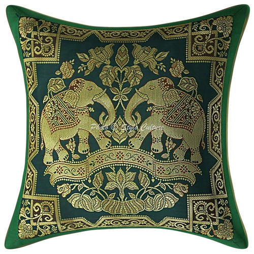 Rastogi Handicrafts Housse de coussin en patchwork faite
