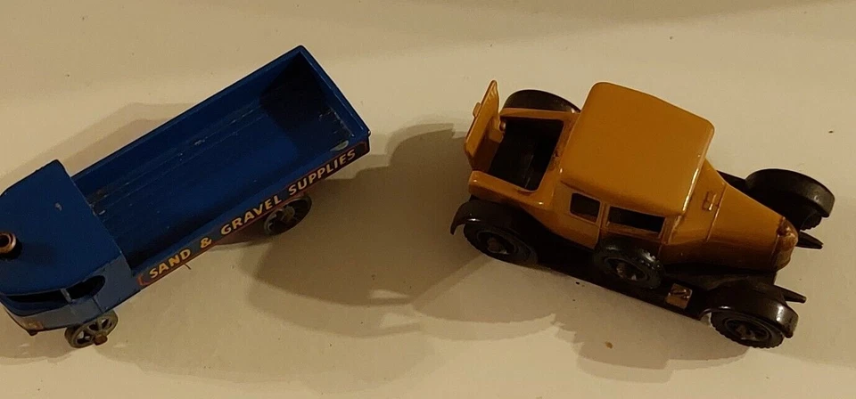 MODELOS MATCHBOX DE ANTAÑO X2,Y8 MORRIS COWLEY & STEAM WAGON Y4 -1 V/G ESTADO. Foto 3 de 4